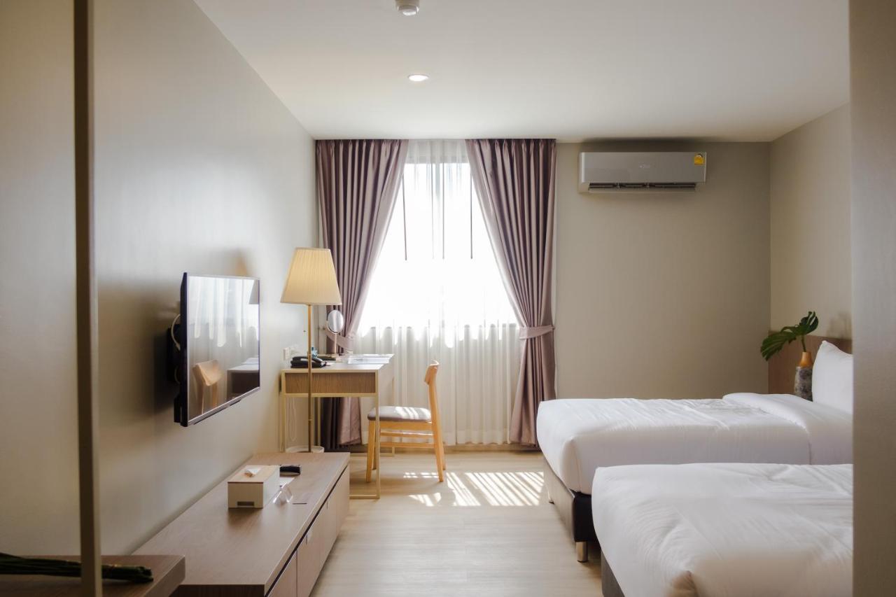 The Rise Suites Hotel, Chiang Mai - Sha Extra Plus Екстер'єр фото