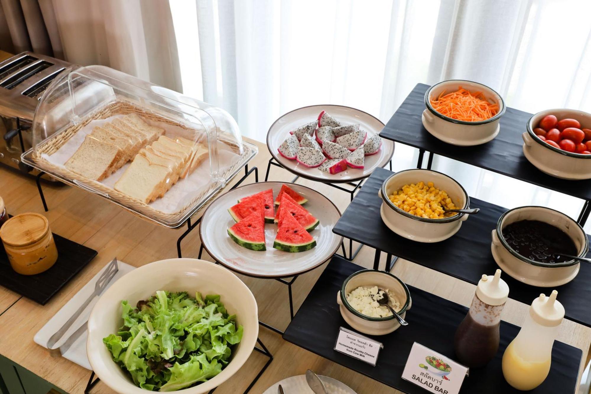 The Rise Suites Hotel, Chiang Mai - Sha Extra Plus Екстер'єр фото