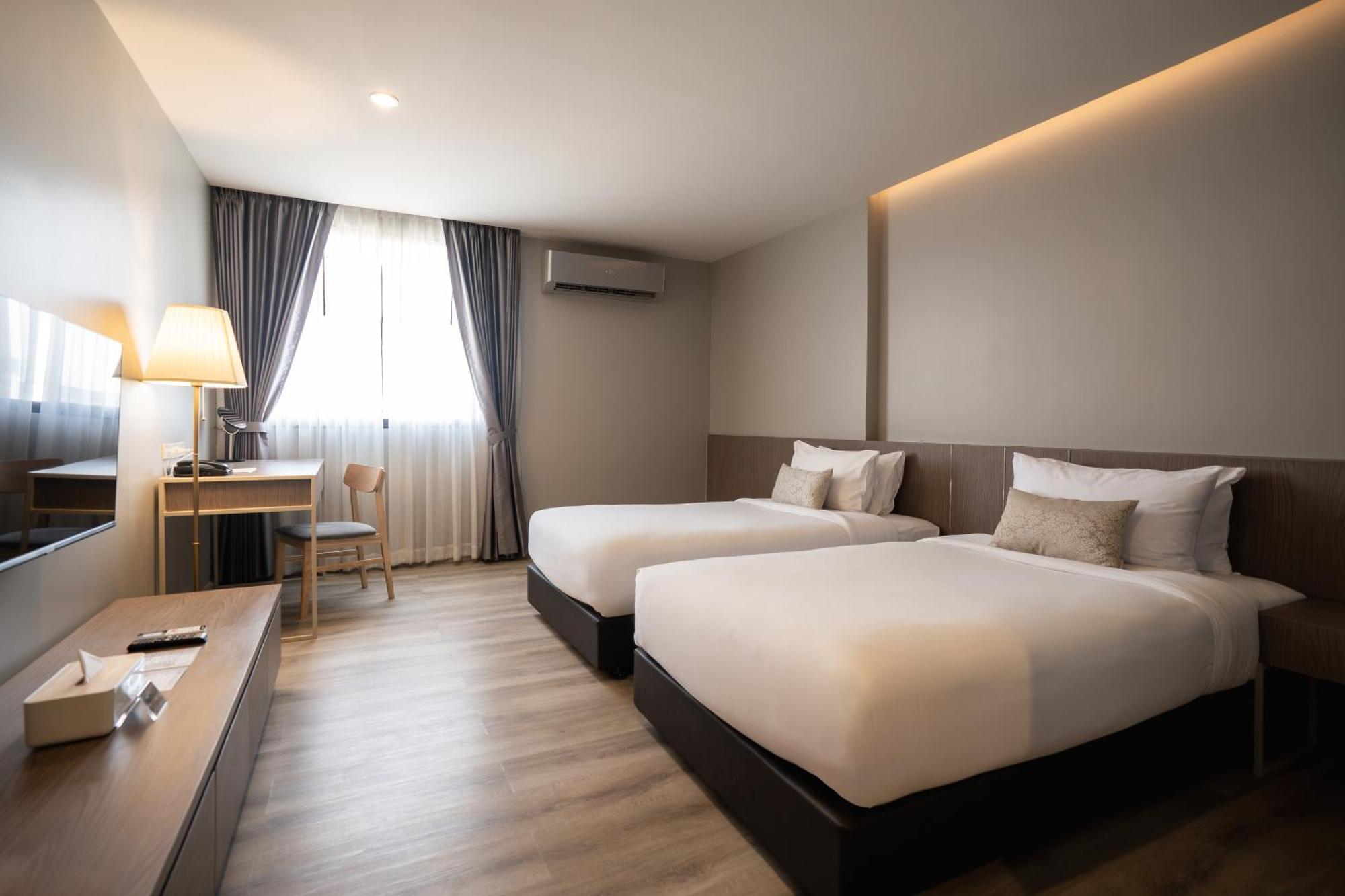 The Rise Suites Hotel, Chiang Mai - Sha Extra Plus Екстер'єр фото