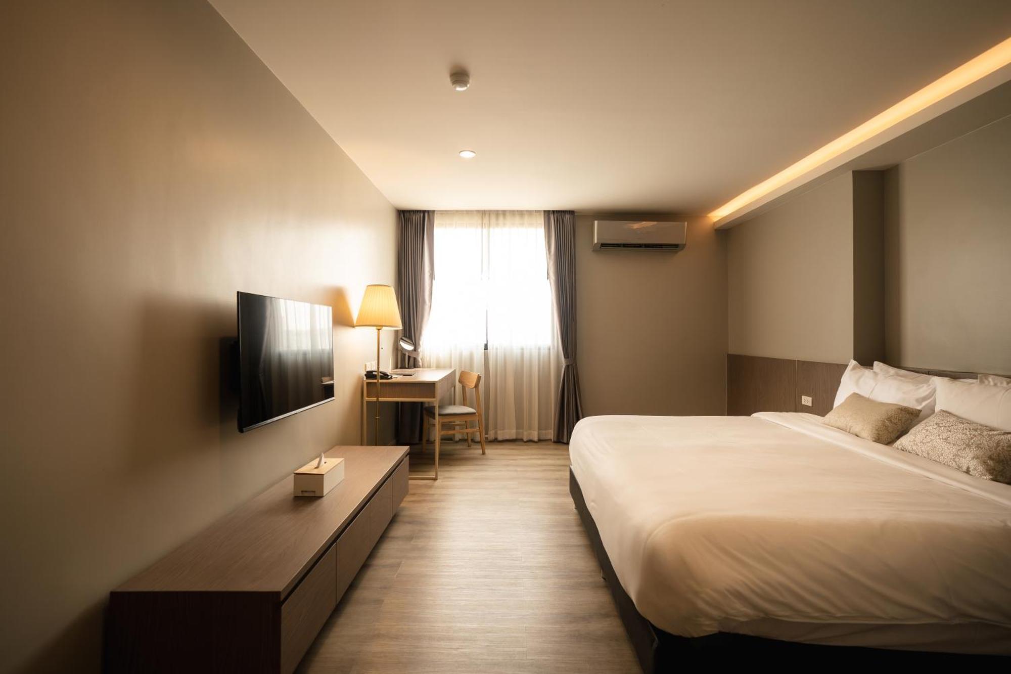 The Rise Suites Hotel, Chiang Mai - Sha Extra Plus Екстер'єр фото